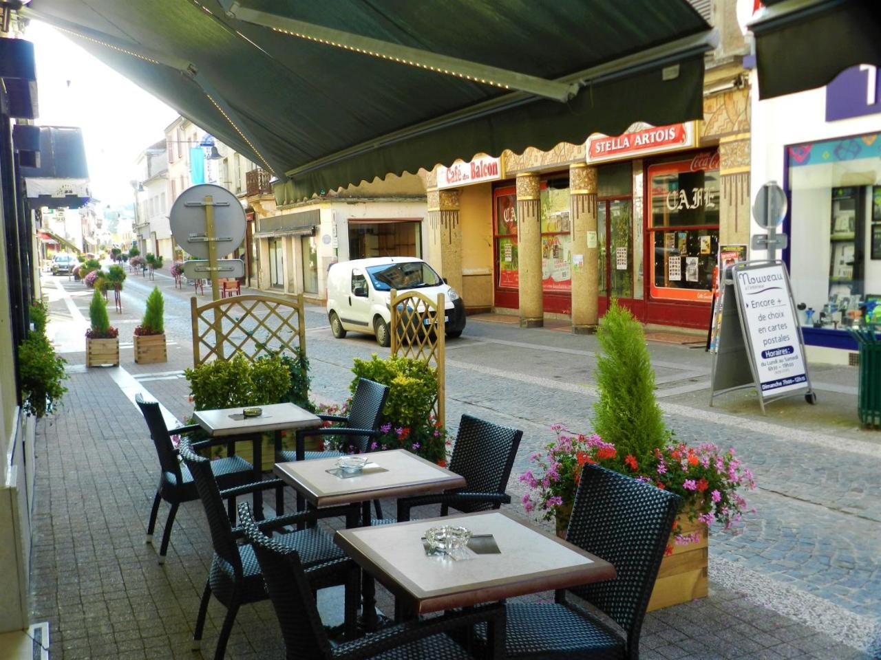Hotel Restaurant Herard Bourbonne-les-Bains Eksteriør bilde